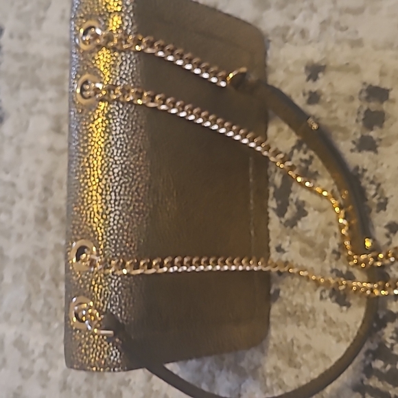 Handbag - Picture 2 of 4